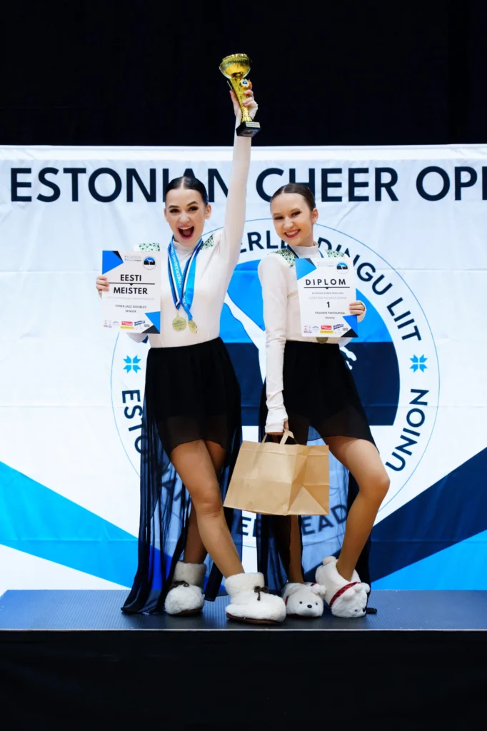 estcheeropen feefookus 1521 scaled